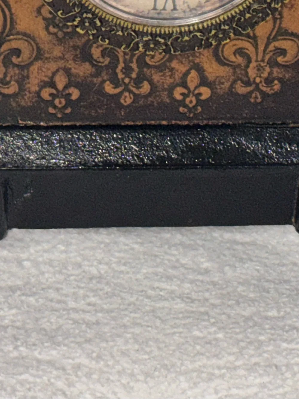 Vintage-Style Black and Bronze Fleur-de-Lis Mantel Clock